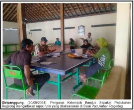 Rapat Rutin Pengurus Kelompok Bandus Sepakat di Padukuhan Regedeg